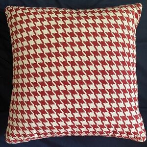 Red White Decorative Throw Pillows Set of Two 16x16